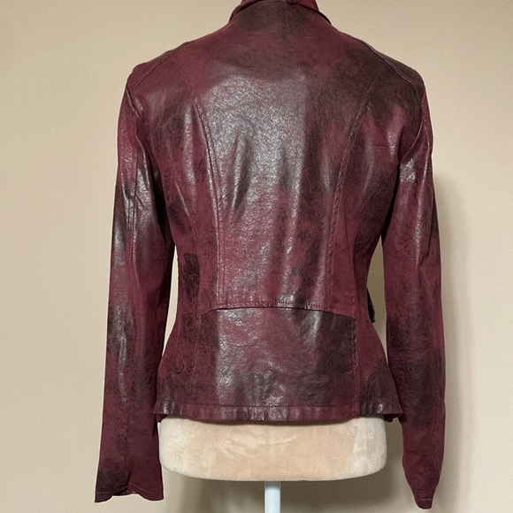 Grace Elements Red Faux Leather Jacket with Waterfall Lapels - size Small - Picture 4 of 14